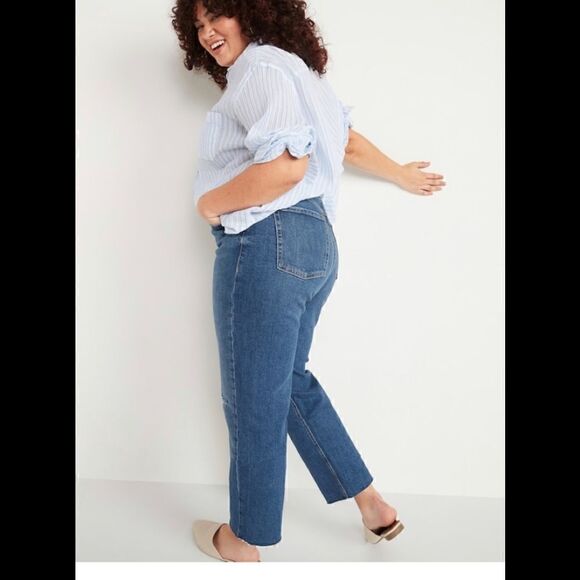 Old Navy High Waisted Straight Ripped Jeans - Picture 3 of 5